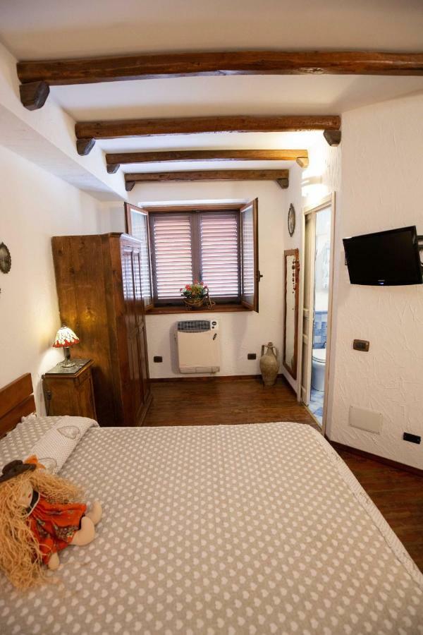 Bed and Breakfast La Casa In Pietra Santa Caterina Villarmosa Exterior foto